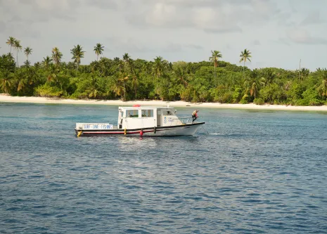 boat charter thumbnail